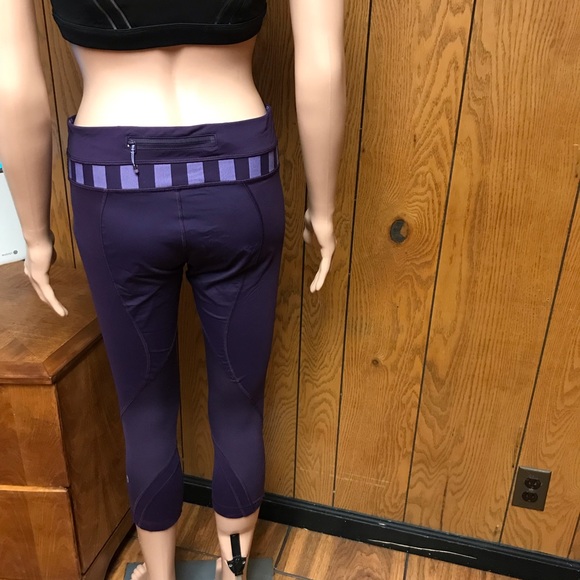 Lululemon" Run Inspire Crop leggings purple - Picture 11 of 16